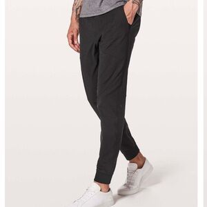 lululemon Men's ABC Joggers Black size M inseams 28” READ imperfect